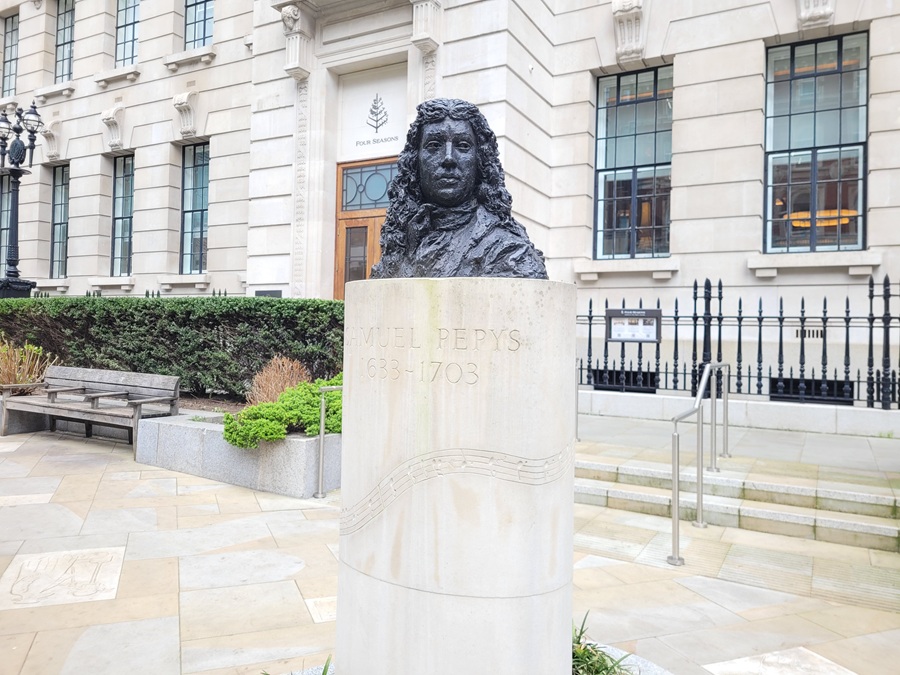 Bust of Samuel Pepys in Seething Lane